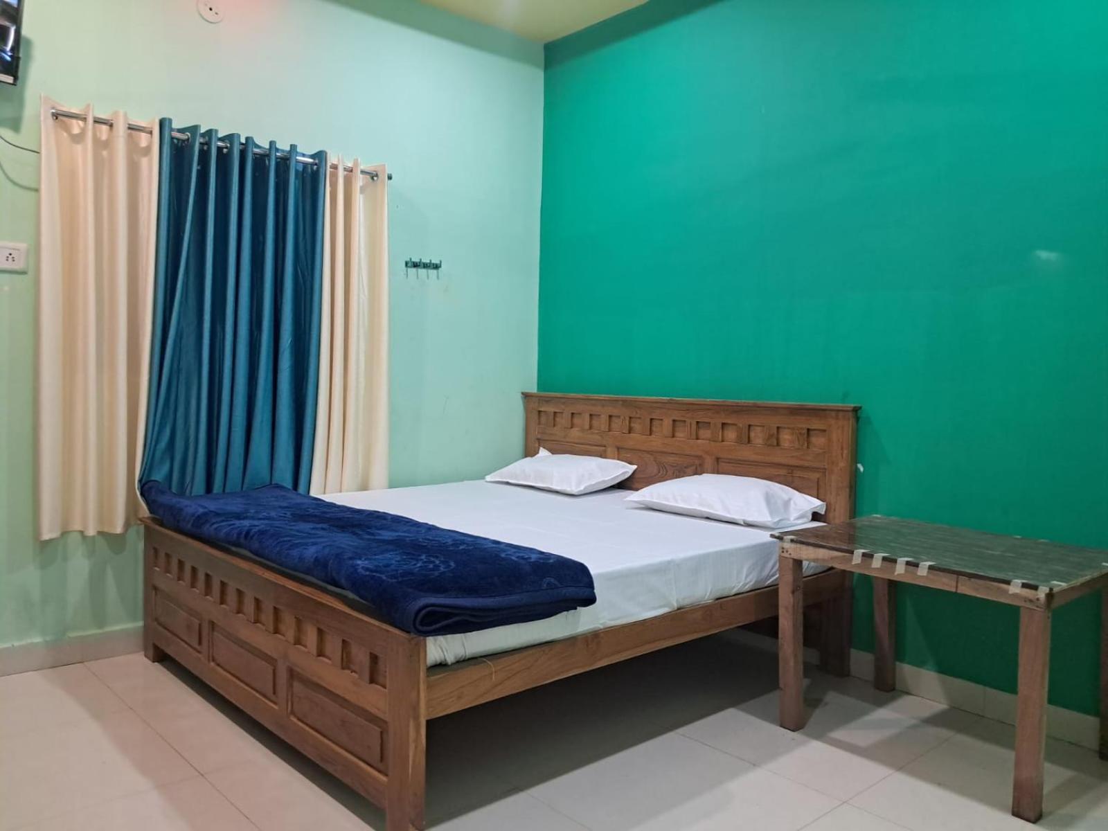 Utsav Lodge And Mangal Bhavan Pipariā エクステリア 写真